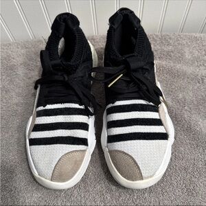 Adidas Trae Young 2 Men's Size 6.5 Sneakers Basketball Shoes Black Trainers